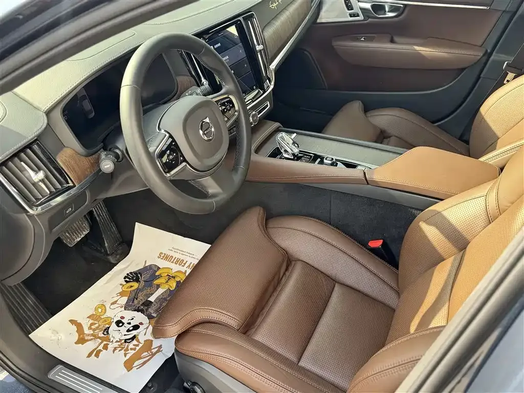 Volvo S90 — фото 10