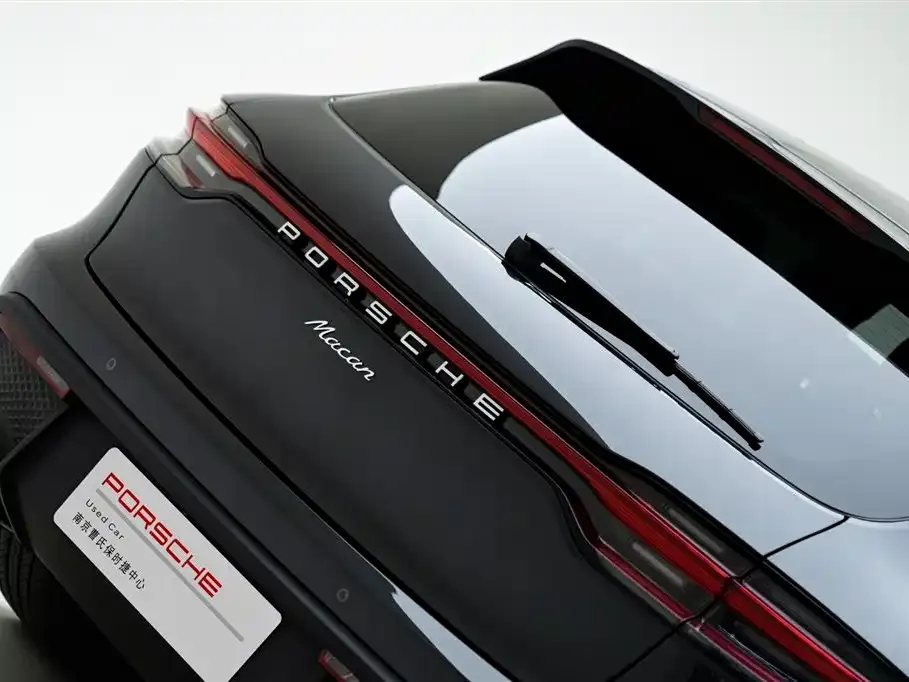 Porsche Macan — фото 7