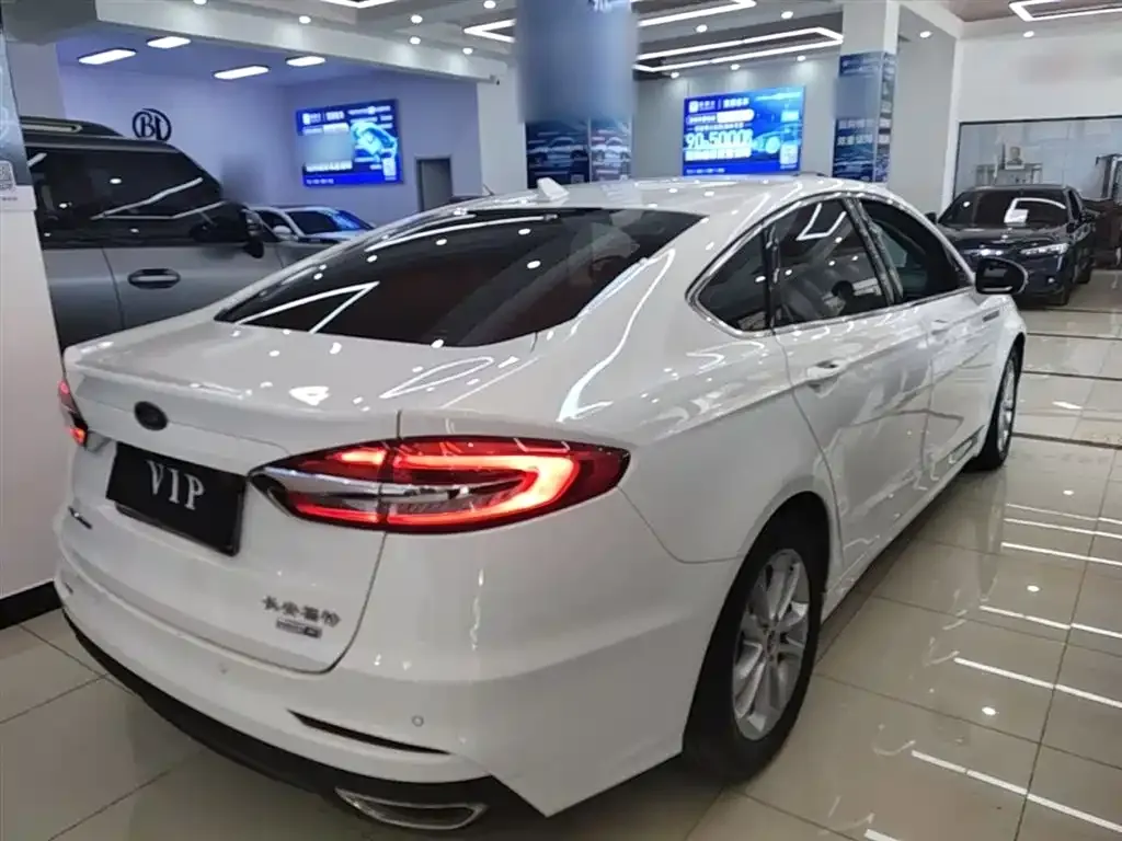 Ford Mondeo 2021 из CN, фото 6