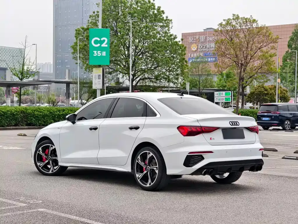 Audi A3 — фото 8
