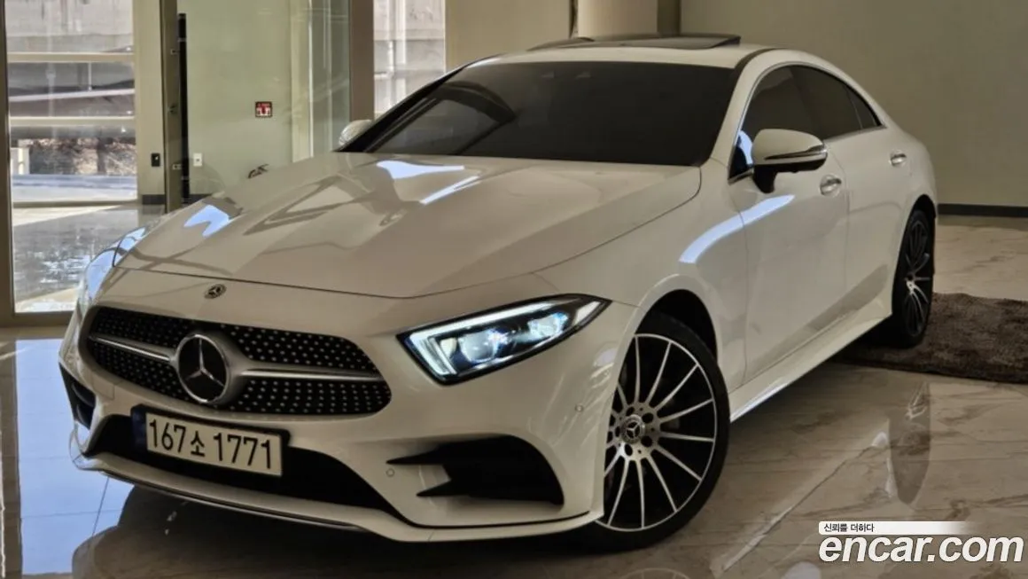 Mercedes-Benz CLS-Class — фото 1