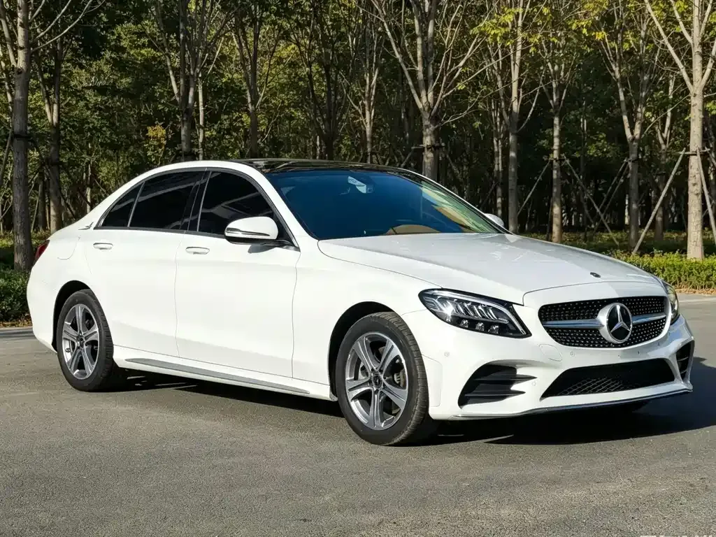 Mercedes-Benz C-Class — фото 10