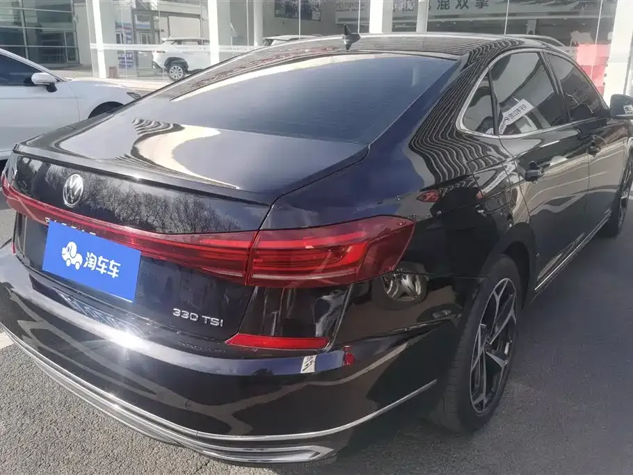 Volkswagen Passat — фото 9