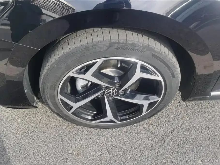 Volkswagen Passat — фото 5