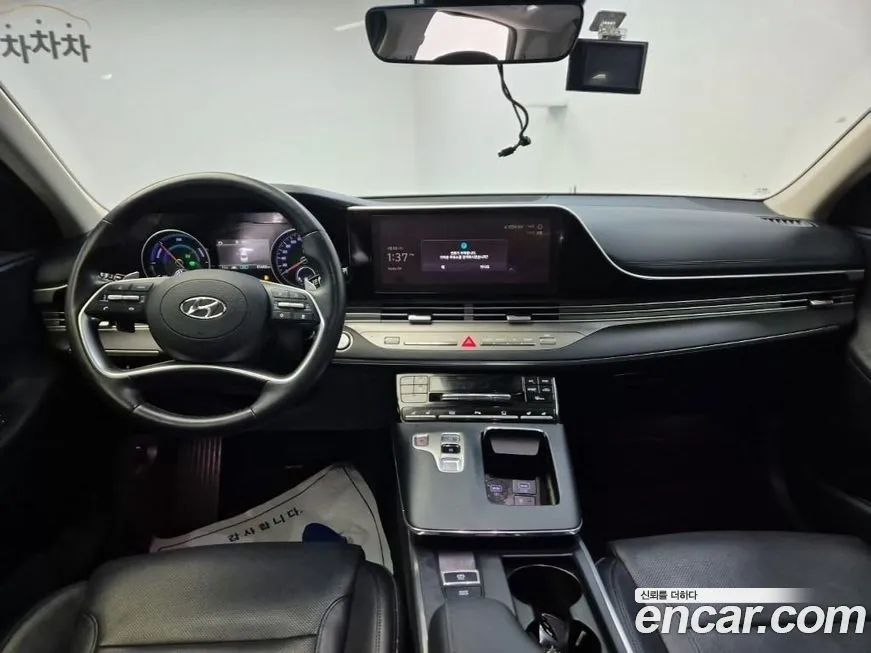 Hyundai Grandeur 2021 из KR, фото 2