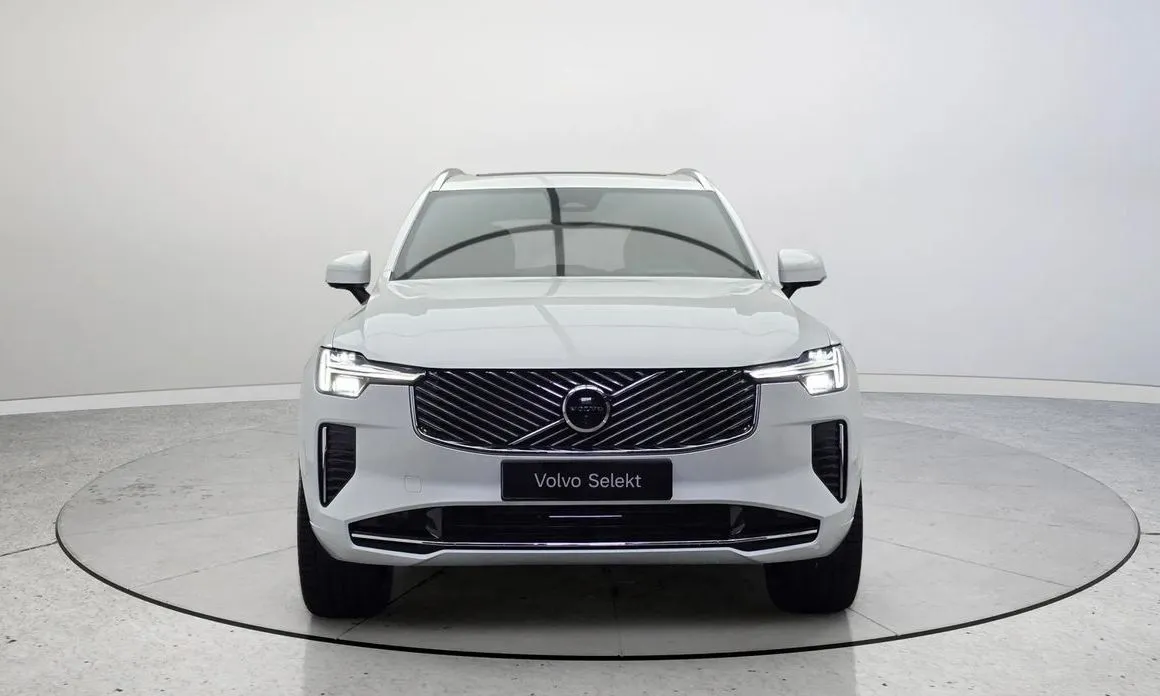 Volvo XC90 — фото 2