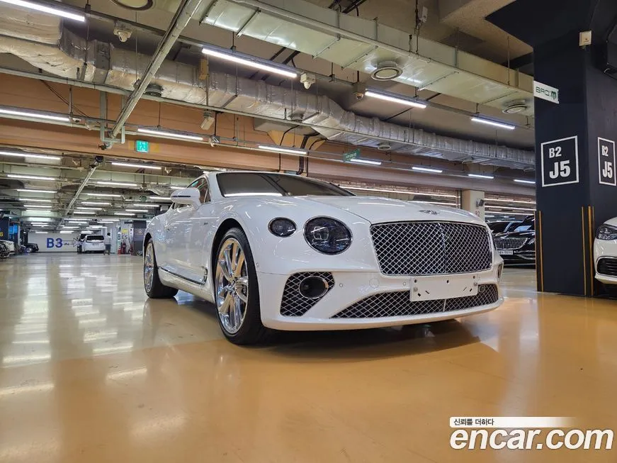 Bentley Continental 2023 из KR, фото 5