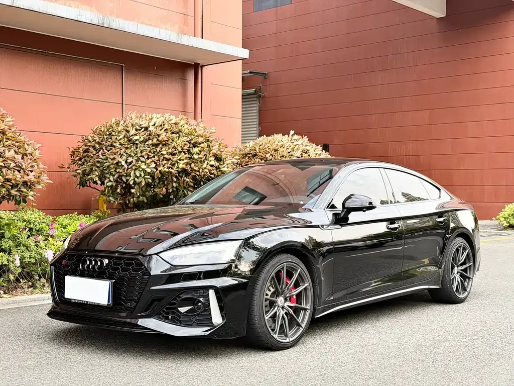 Audi A5 (Import)