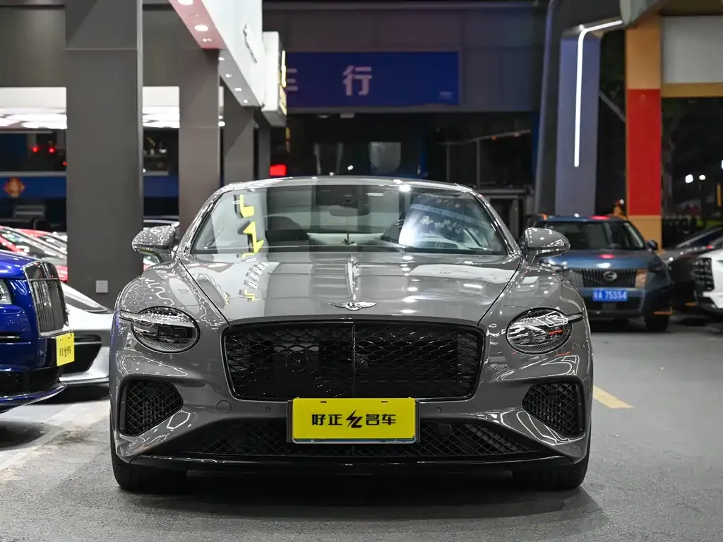 Bentley Continental PHEV 2026 из CN, фото 4