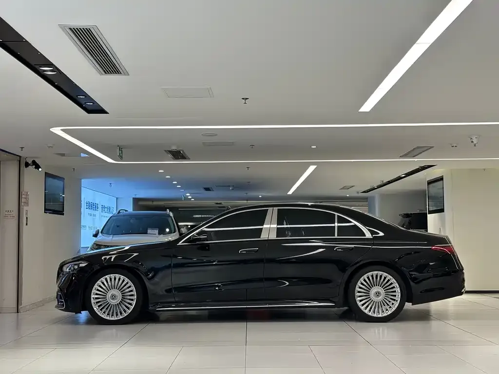 Mercedes-Benz S-Class — фото 2