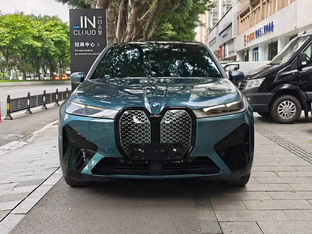 BMW iX 2023 из CN, фото 10