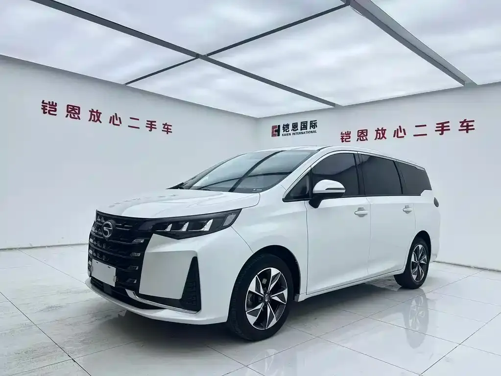 GAC Motor Trumpchi M6 — фото 1