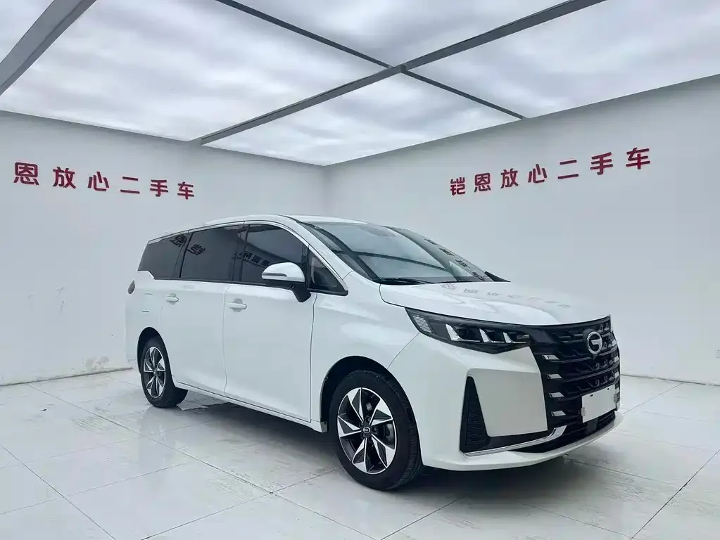 GAC Motor Trumpchi M6 — фото 4