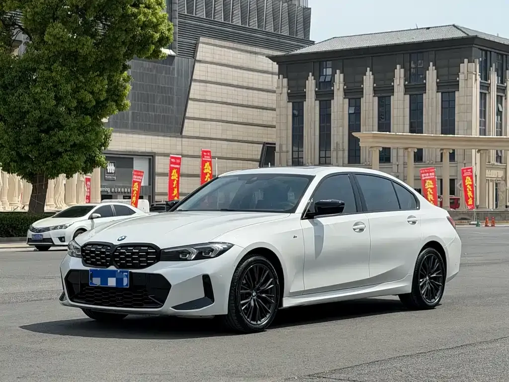 BMW 3 Series — фото 1