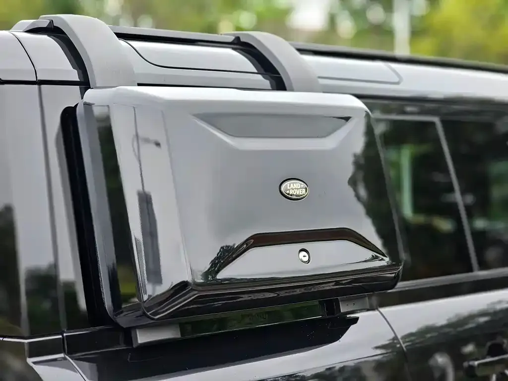 Land Rover Defender — фото 3