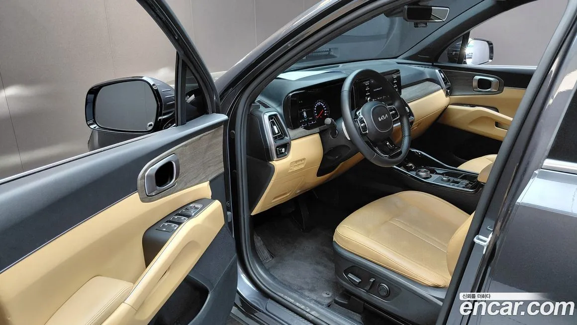 Kia Sorento — фото 10