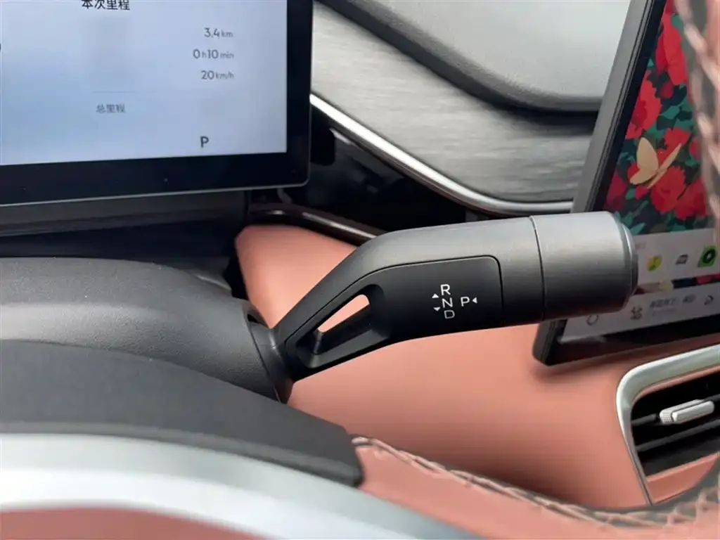Geely Galaxy L6 2025 из CN, фото 8
