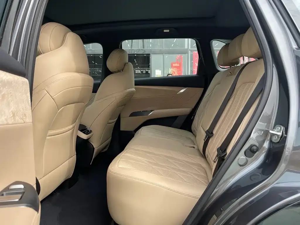 Changan CS75PLUS — фото 9