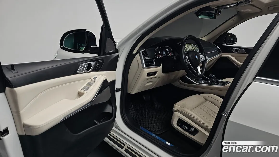 BMW X7 2022 из KR, фото 2