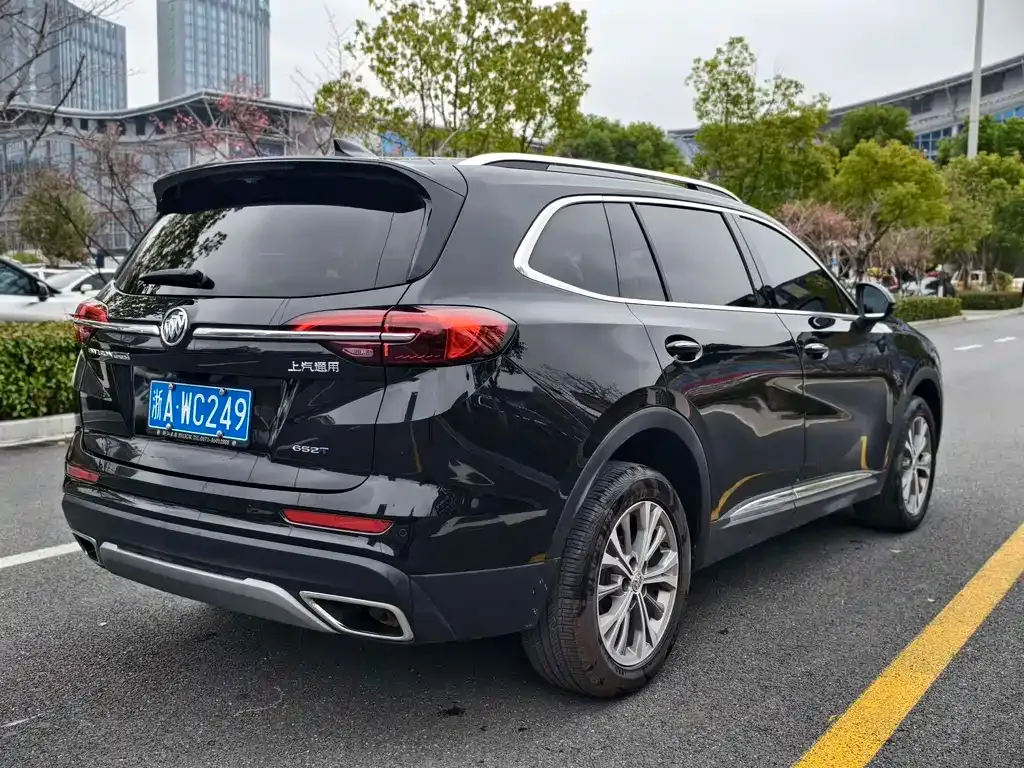 Buick Envision Plus — фото 10