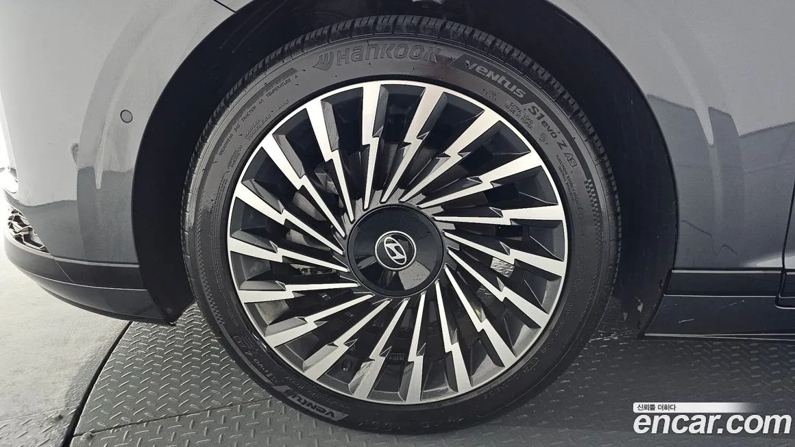 Hyundai Grandeur 2023 из KR, фото 7