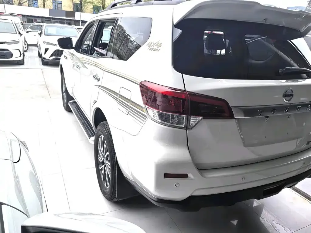 Nissan Terra 2021 из CN, фото 2