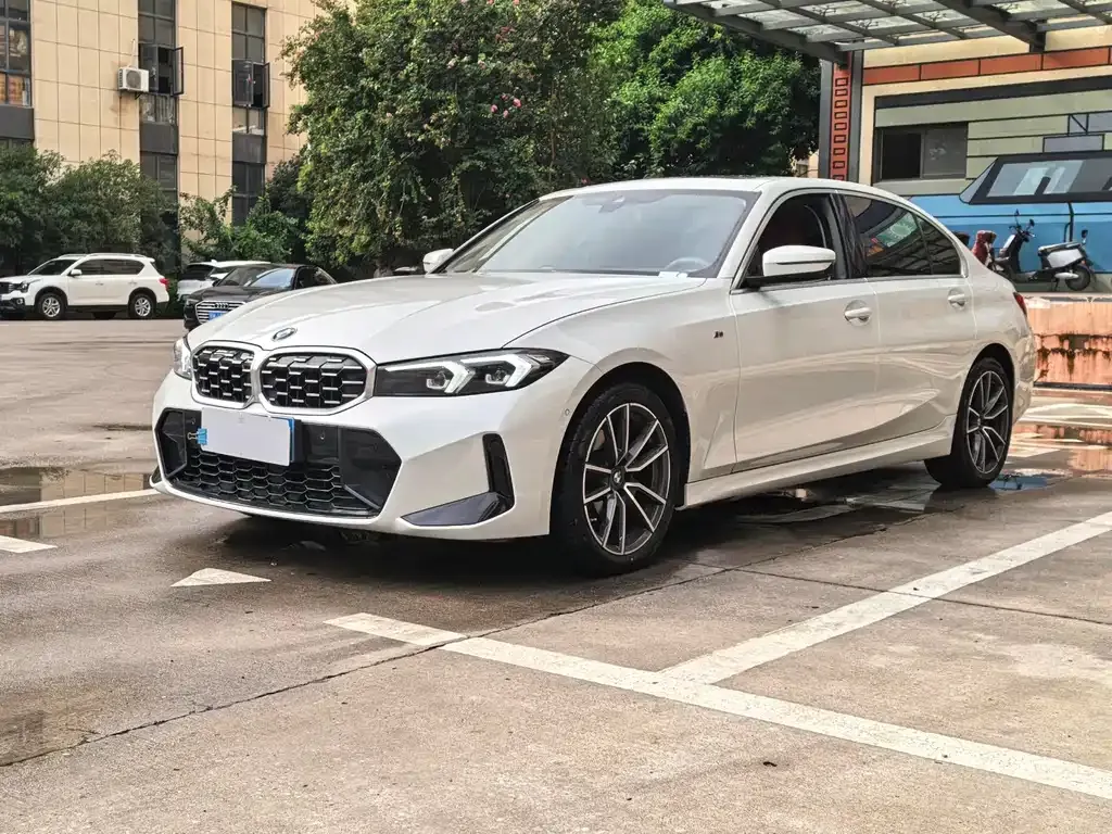 BMW 3 Series — фото 1