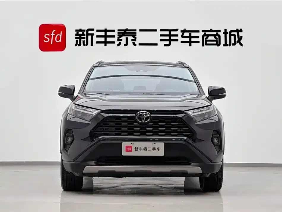 Toyota RAV4 2024 из CN, фото 3