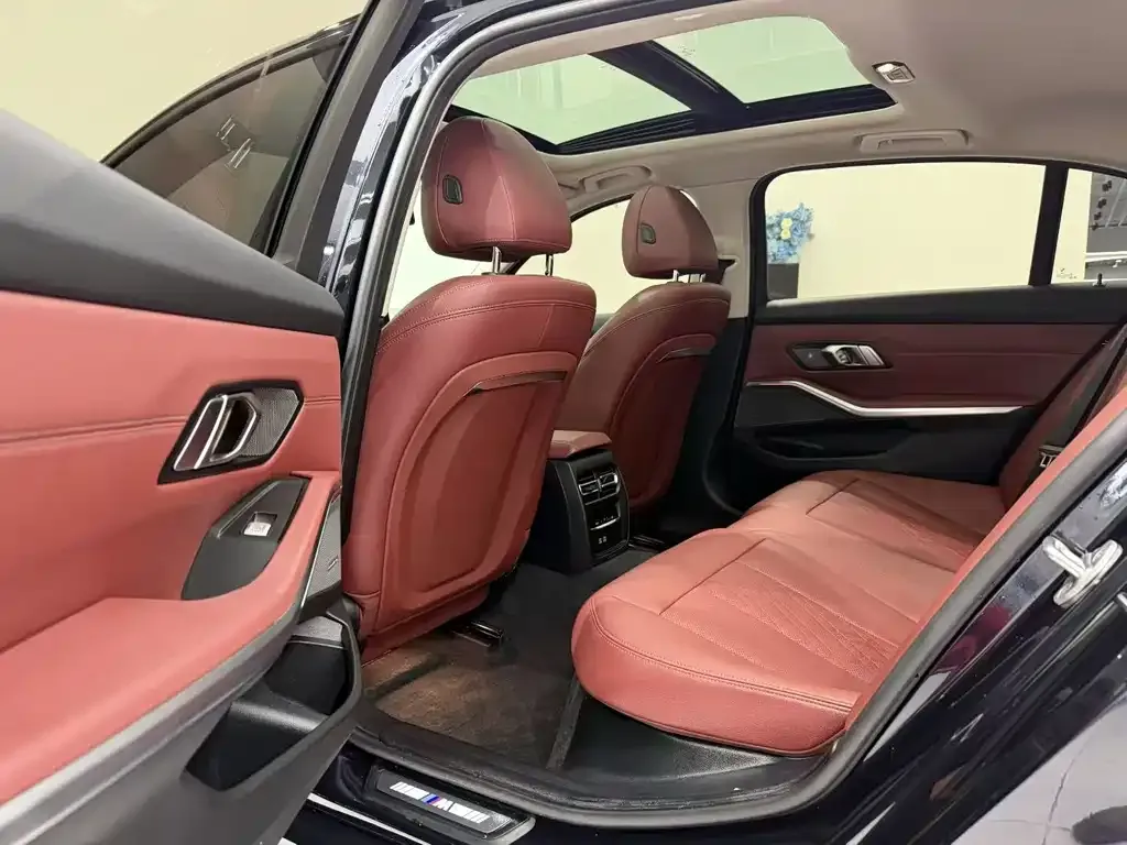 BMW 3 Series 2025 из CN, фото 7