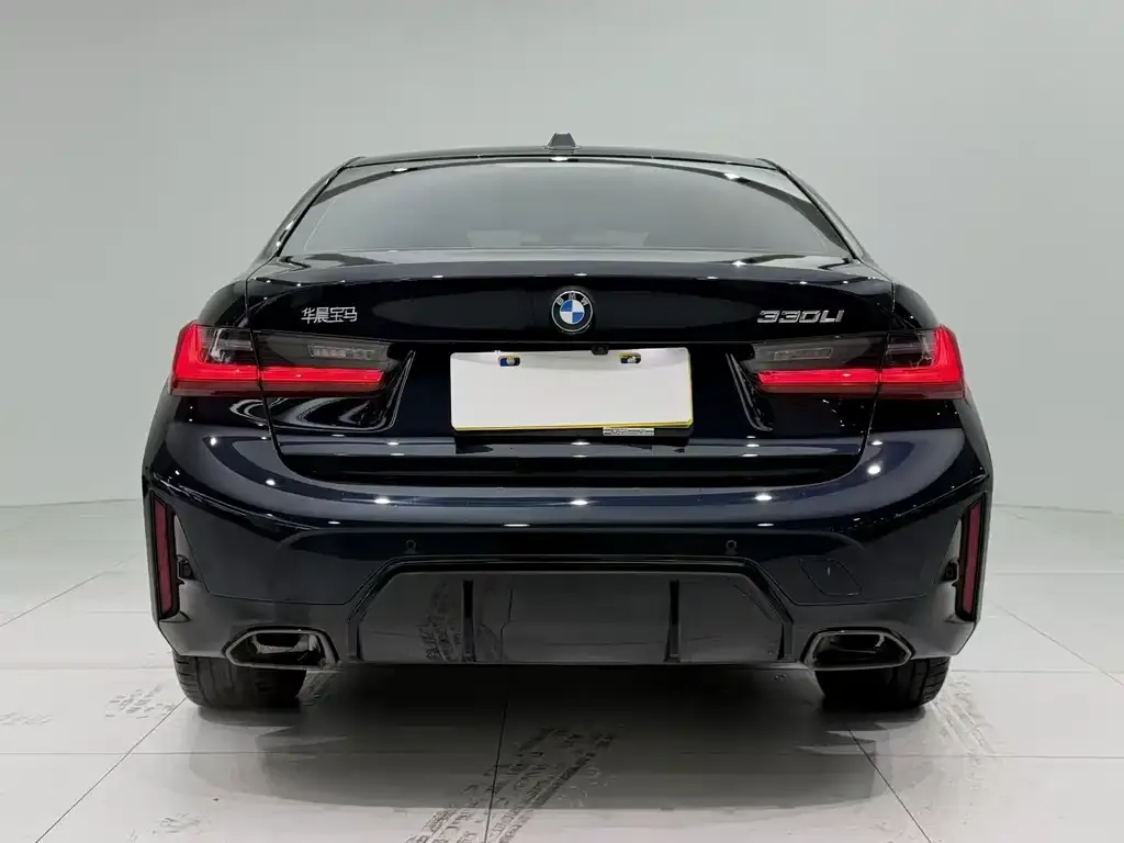 BMW 3 Series 2025 из CN, фото 2