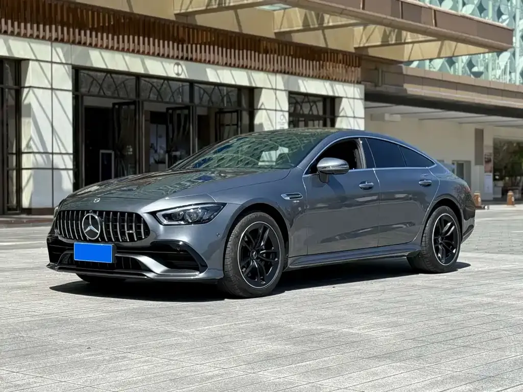 Mercedes-Benz AMG GT — фото 1