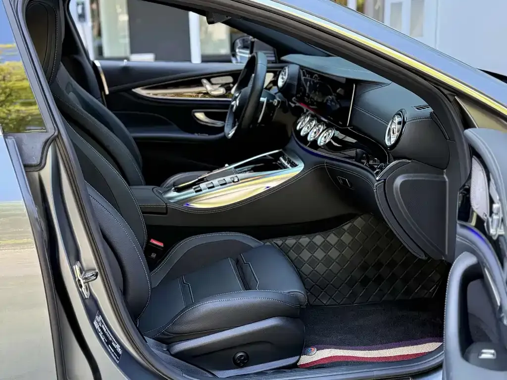 Mercedes-Benz AMG GT — фото 7