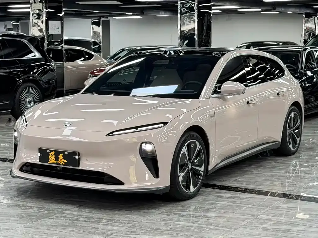 NIO ET5T — фото 1