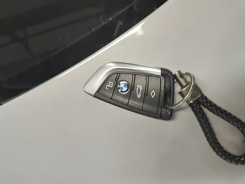 BMW i3 — фото 3