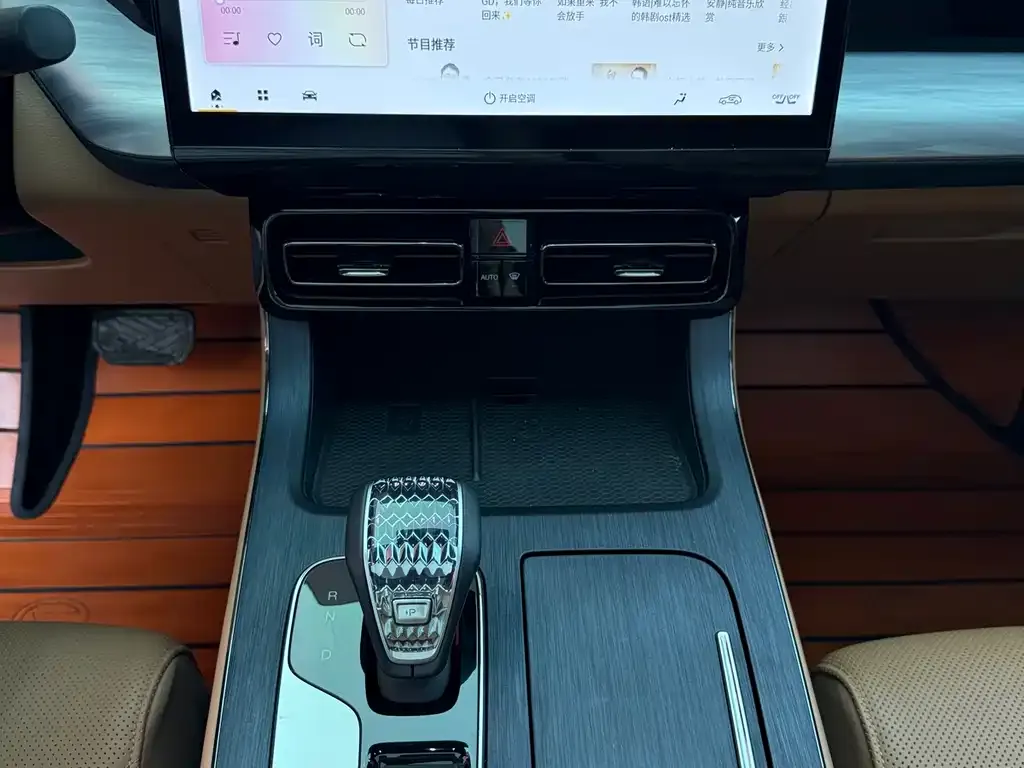 GAC Motor Trumpchi ES9 2023 из CN, фото 2