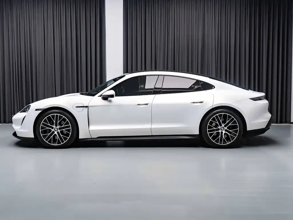Porsche Taycan 2021 из CN, фото 10