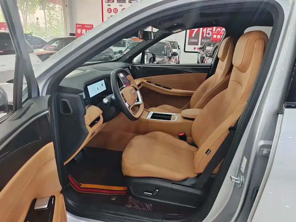 Geely Galaxy L7 2025 из CN, фото 9