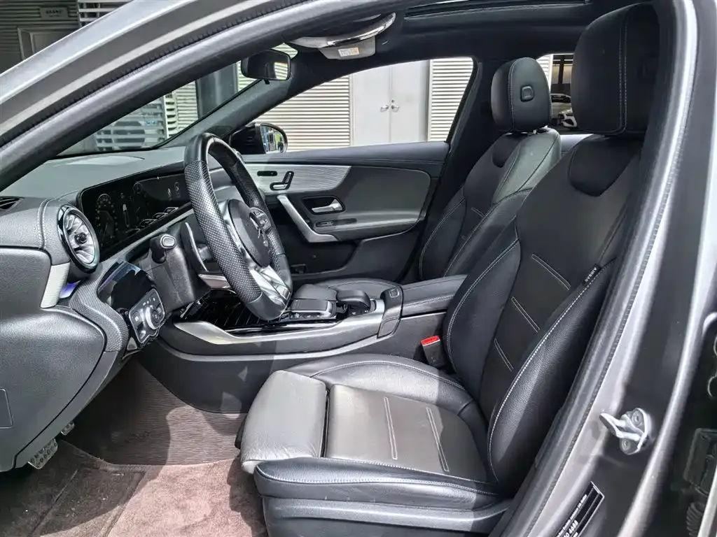 Mercedes-Benz A-Class AMG — фото 7