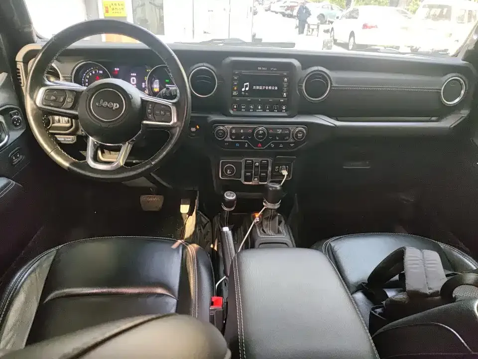 Jeep Wrangler PHEV 2021 из CN, фото 4