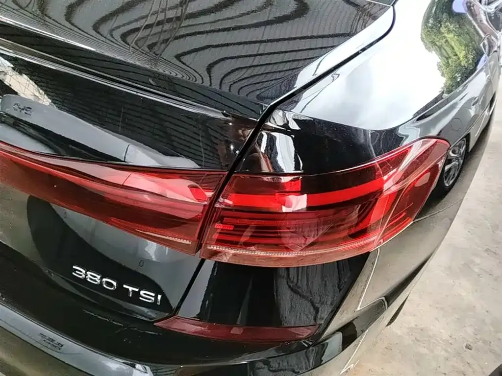 Volkswagen Passat — фото 2