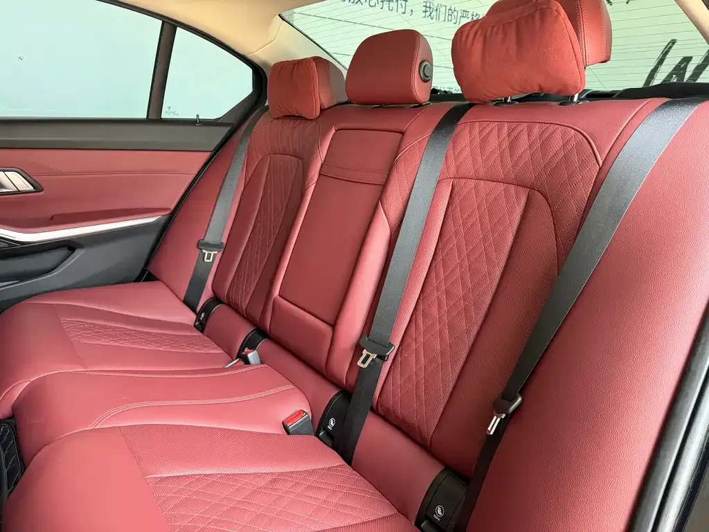 BMW 3 Series — фото 10