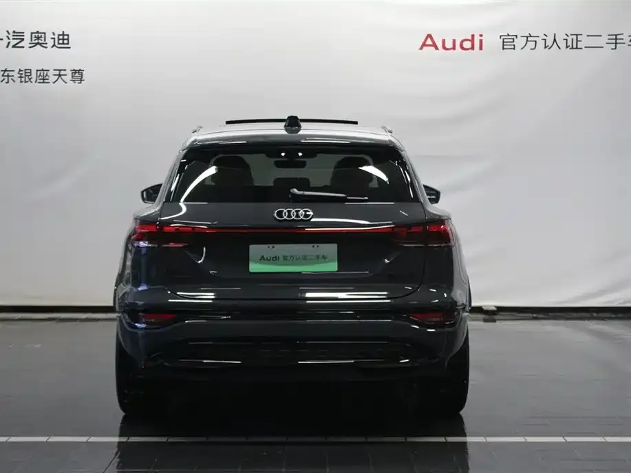 Audi Q6L e-tron — фото 3