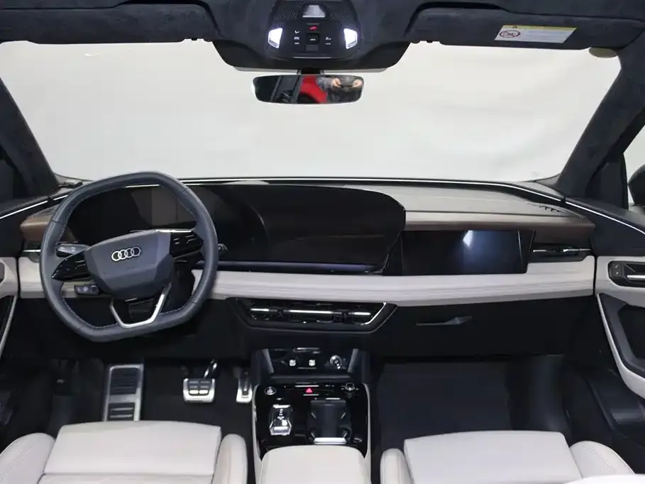 Audi Q6L e-tron — фото 5
