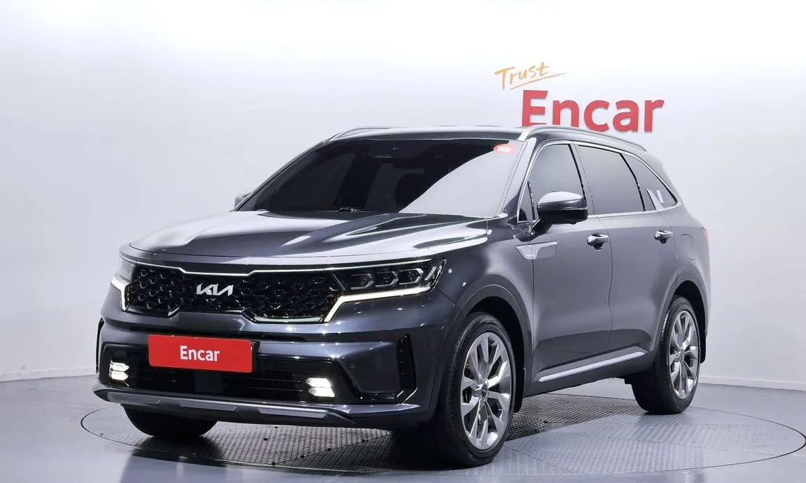 Kia Sorento — фото 1