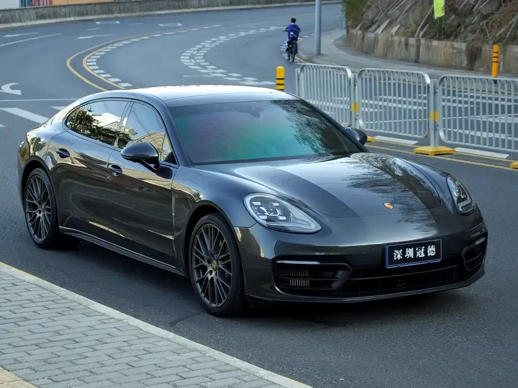 Porsche Panamera — фото 6