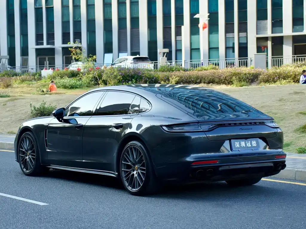 Porsche Panamera — фото 5