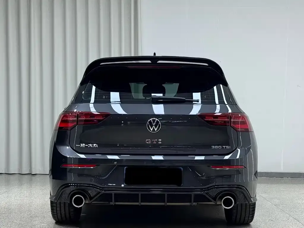 Volkswagen Golf GTI — фото 4