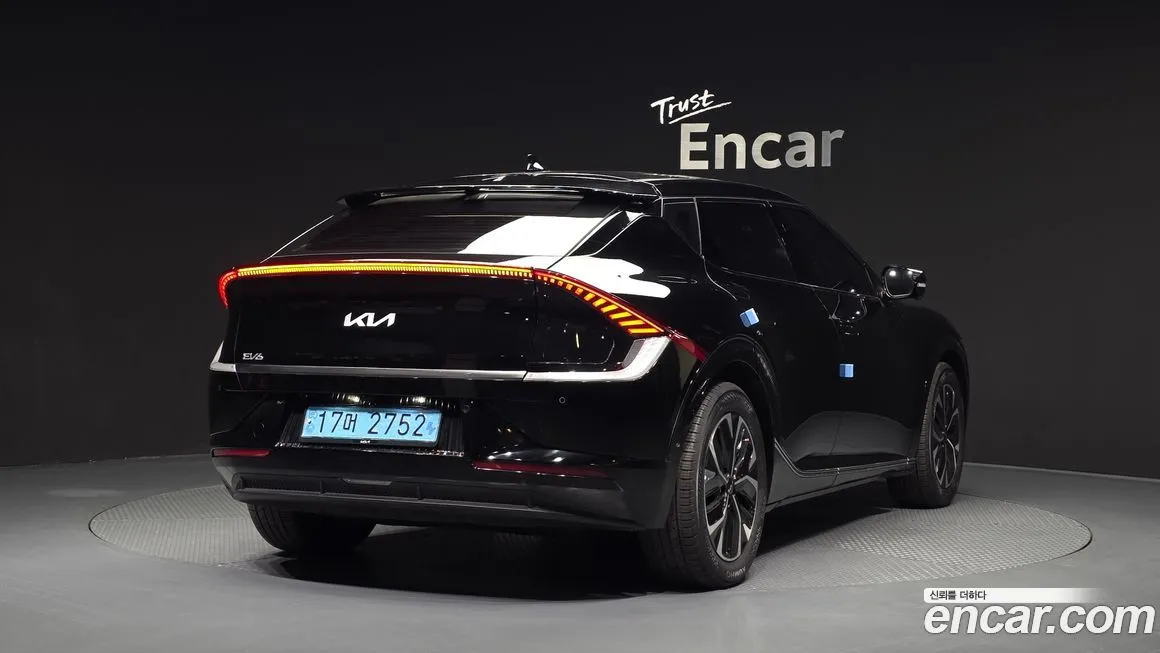 Kia EV6 — фото 6