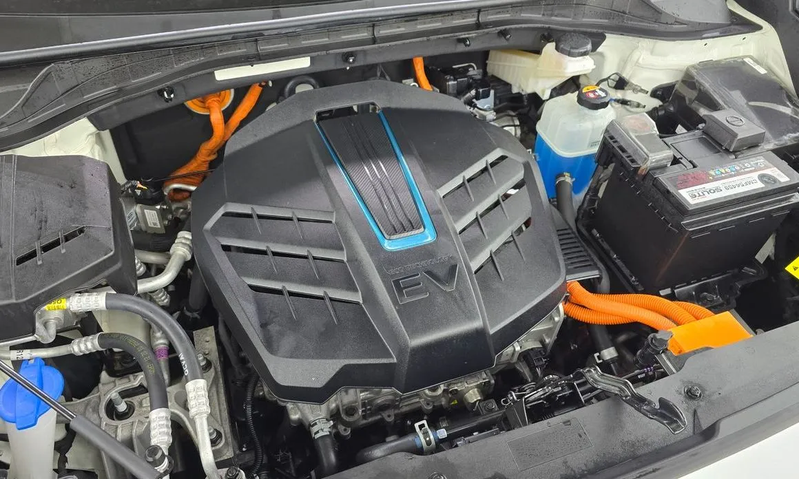Kia Niro — фото 10