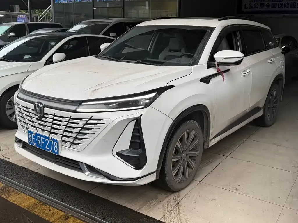 Changan CS75PLUS — фото 1